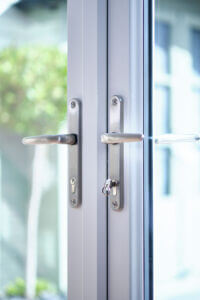Overture-Stainless-Steel-Handle-on-Door-2